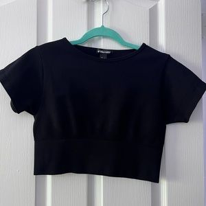 Activewear crop top